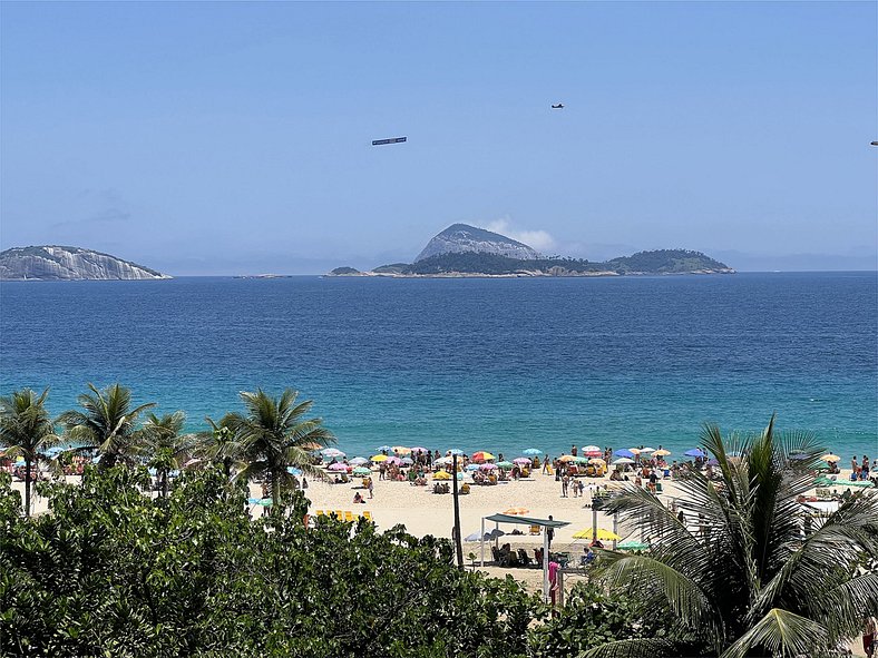 Ampio Appartamento Fronte Mare a Ipanema - Ipa007