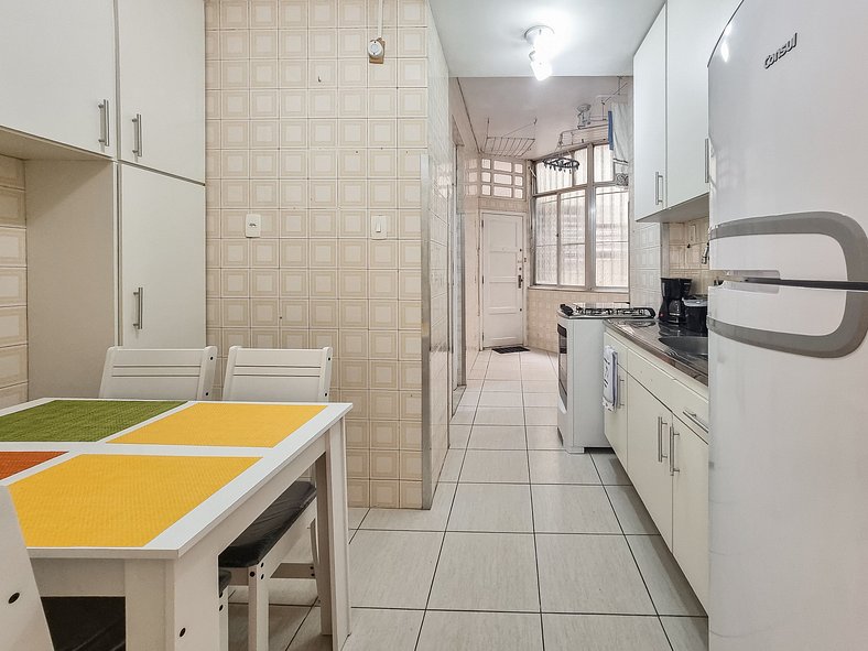 Apartment in the heart of Ipanema - Ipa019