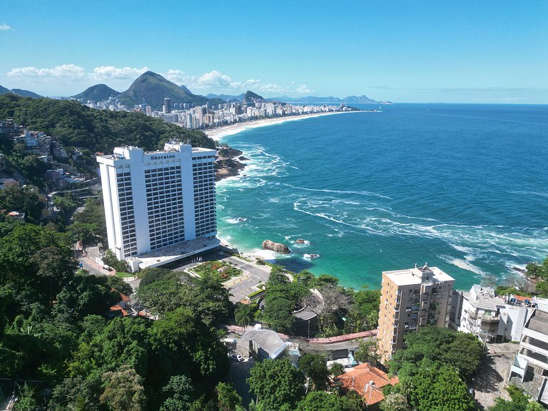 Ático encantador con vista al mar en Río - Vid001