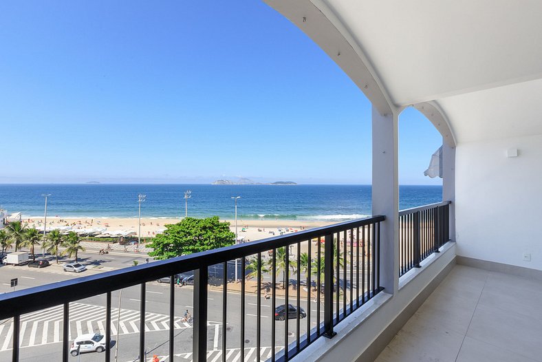 Beachfront apartment in Ipanema - Ipa006