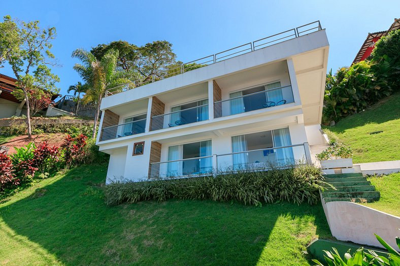 Bela mansão de 9 suites frente mar em Angra dos Reis - Ang00