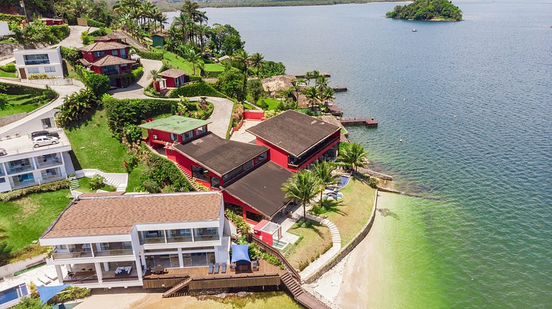 Bela mansão de 9 suites frente mar em Angra dos Reis - Ang00