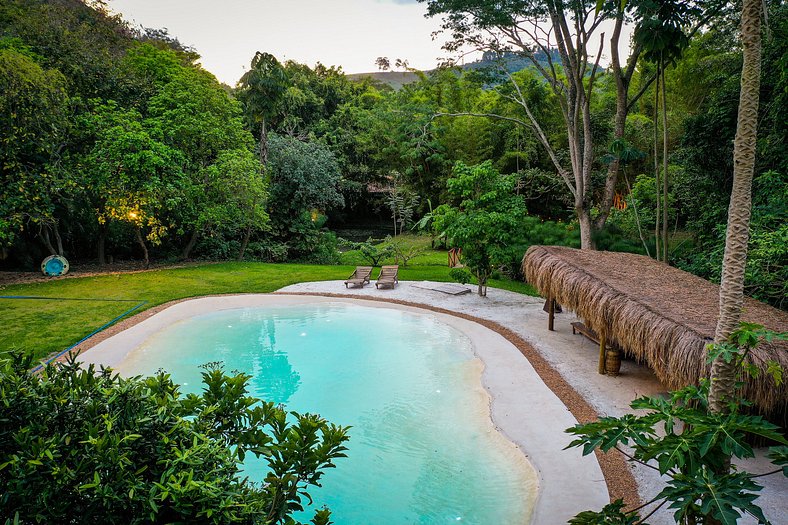 Bella casa con piscina a Serra do Rio - Ita006