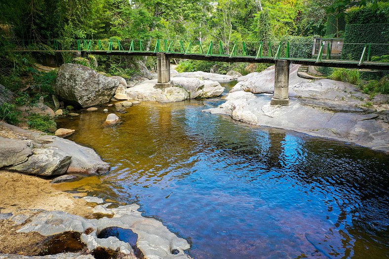 Bella casa con piscina a Serra do Rio - Ita006