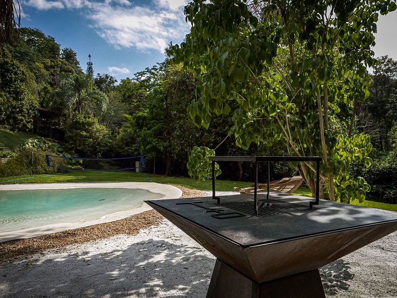 Bella casa con piscina a Serra do Rio - Ita006