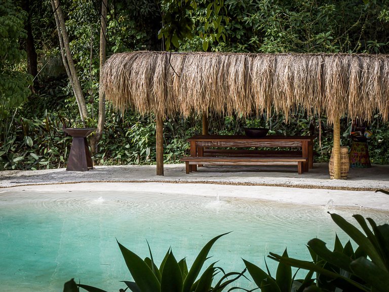 Bella casa con piscina a Serra do Rio - Ita006