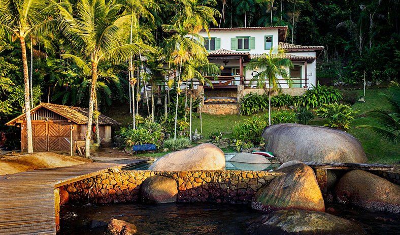 Belle Propriété sur l'Île d'Araújo, Paraty - Pty003