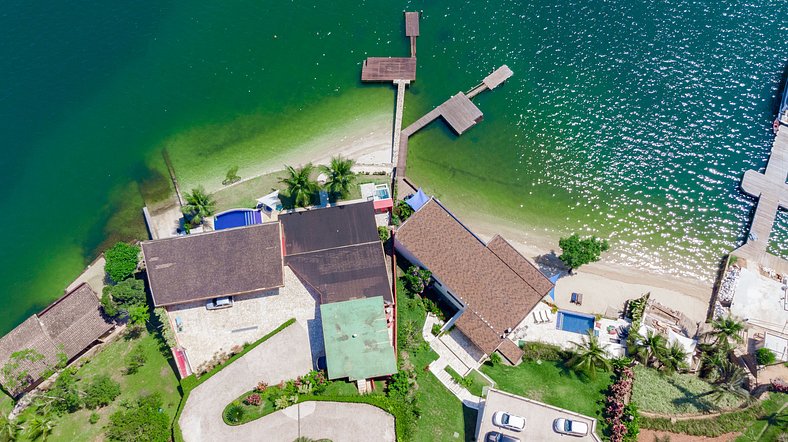 Belle villa en bord de mer à Angra dos Reis avec 9 Suites -