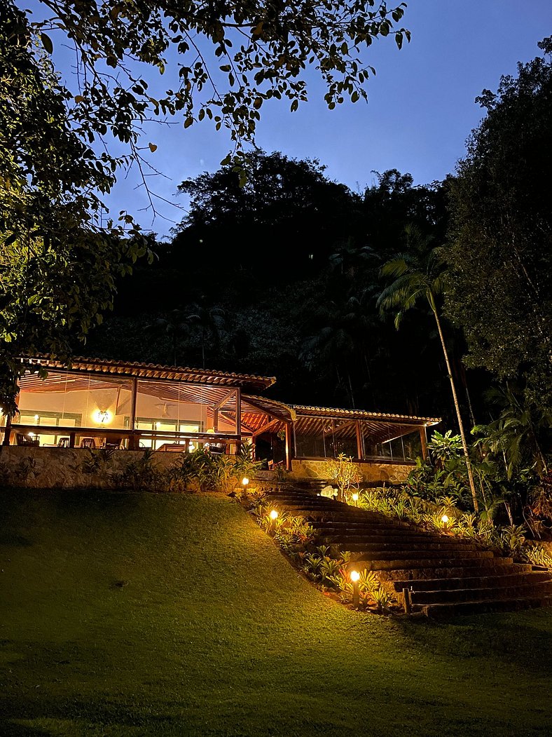 Bellissima Proprietà sull'Isola di Araújo, Paraty - Pty003