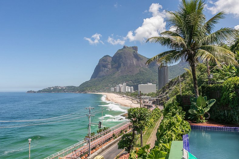 Casa com vista para o mar em São Conrado - Sco003