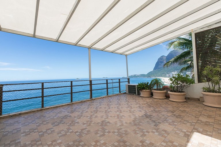 Casa com vista para o mar em São Conrado - Sco003