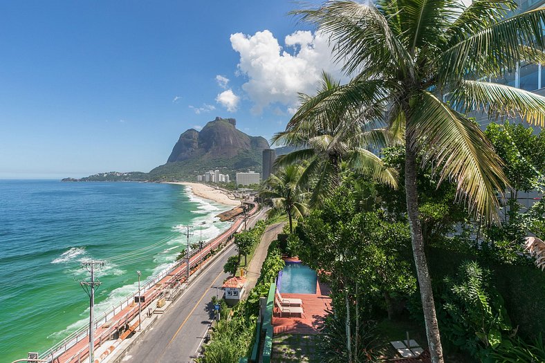 Casa con vista al mar en São Conrado - Sco003