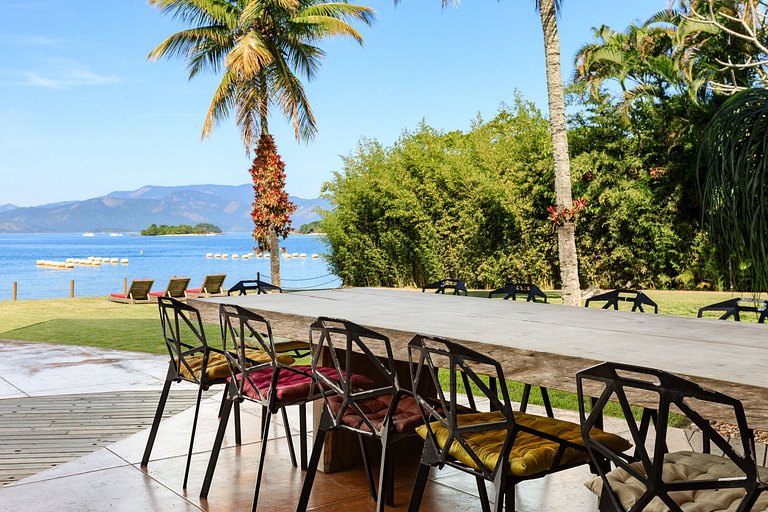 Casa Folha - Mansão de luxo em Angra dos Reis - Ang004