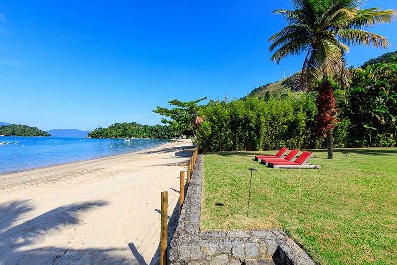 Casa Folha - Mansão de luxo em Angra dos Reis - Ang004