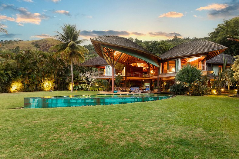 Casa Folha - Mansão de luxo em Angra dos Reis - Ang004