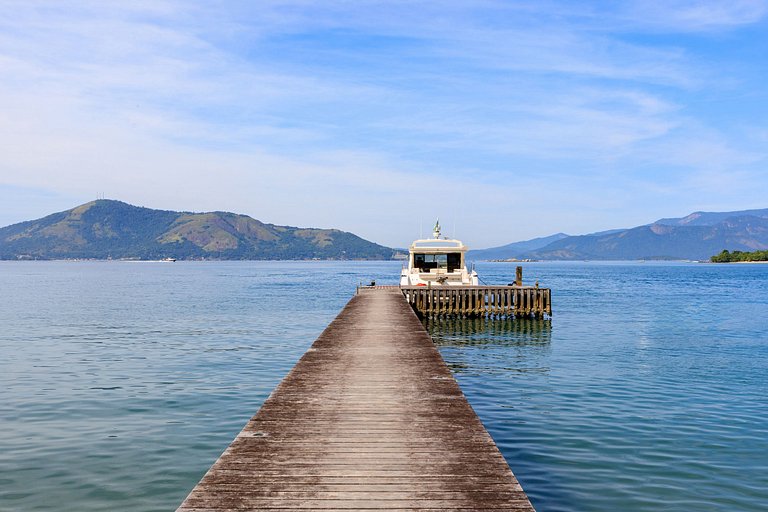 Casa Folha - Mansão de luxo em Angra dos Reis - Ang004