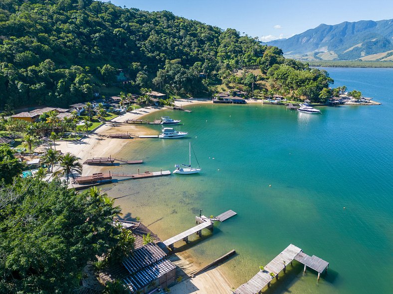 Casa fronte mare ad Angra dos Reis - Ang023