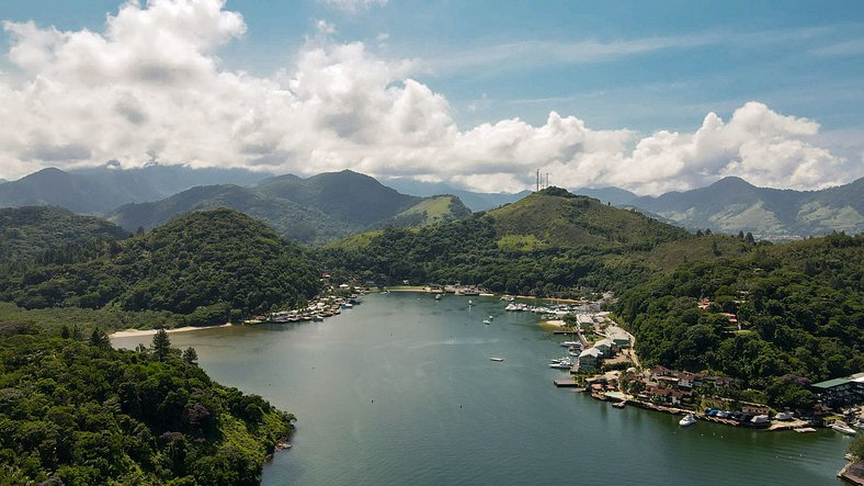 Casa junto al mar en Angra dos Reis - Ang028