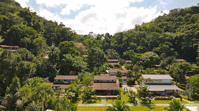 Casa junto al mar en Angra dos Reis - Ang028