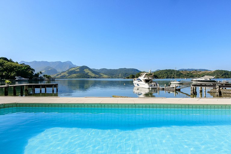 Casa na areia em Angra dos Reis - Ang023