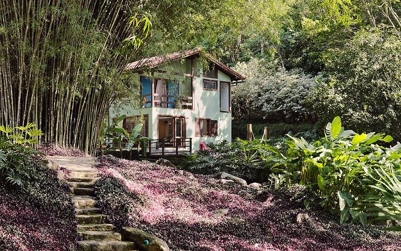 Casa paradisíaca em Ilha Grande – Ang034