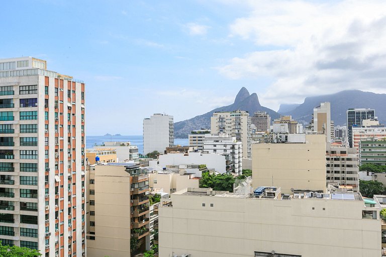 Cobertura Duplex com Piscina em Ipanema - Ipa018