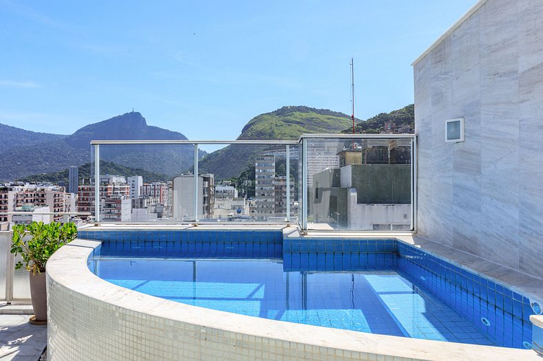 Cobertura Duplex com Piscina em Ipanema - Ipa018