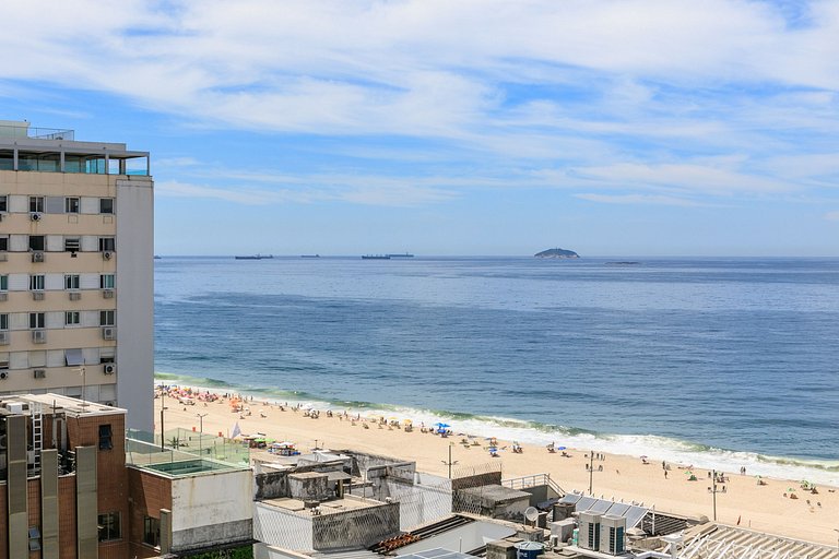 Exclusive 2-Bedroom Apartment in Ipanema - Ipa015