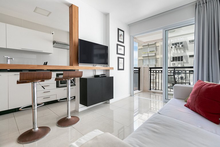 Exclusive 2-Bedroom Apartment in Ipanema - Ipa015