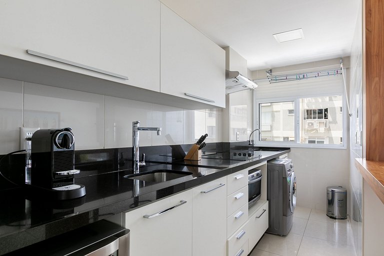 Exclusive 2-Bedroom Apartment in Ipanema - Ipa015