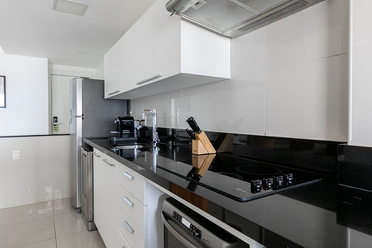 Exclusive 2-Bedroom Apartment in Ipanema - Ipa015