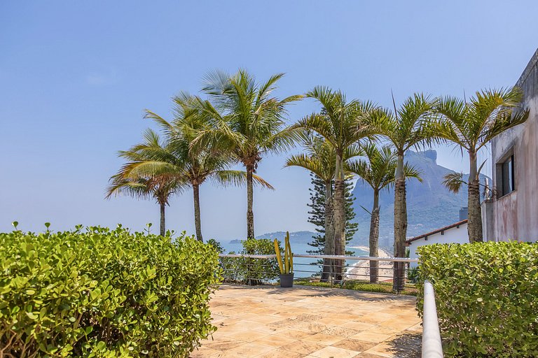 Fabulous villa with views in São Conrado - Sco007