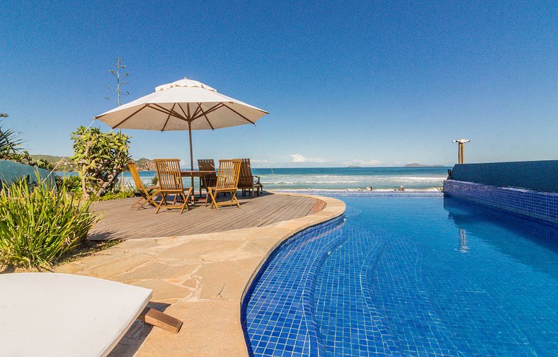 Hermosa casa junto al mar en Geribá, Búzios - Buz028