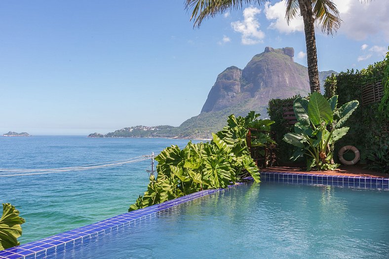 House overlooking the sea in São Conrado - Sco003