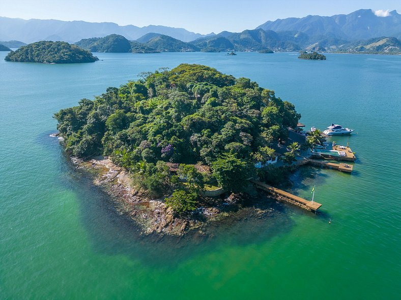 Île luxueuse à Angra dos Reis - Ang014