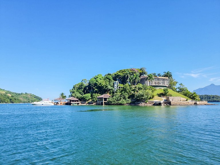 Île luxueuse à Angra dos Reis - Ang014