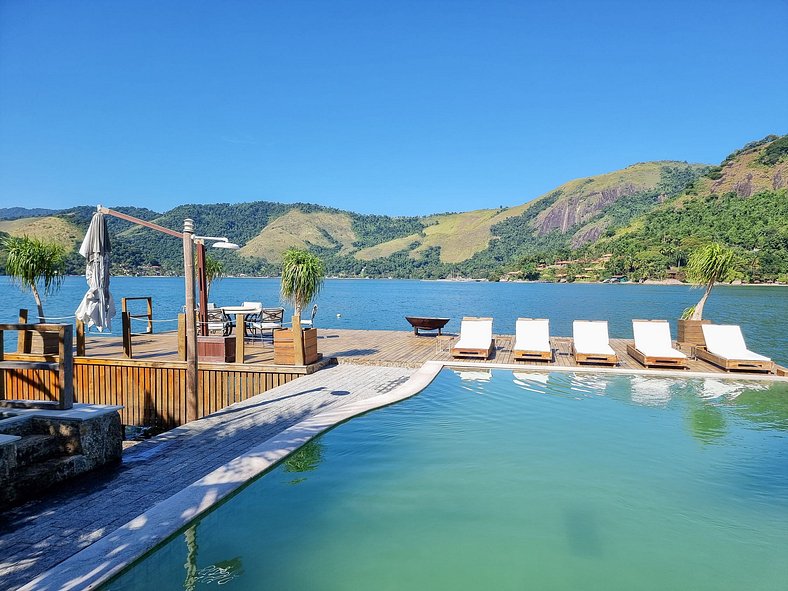 Île luxueuse à Angra dos Reis - Ang014