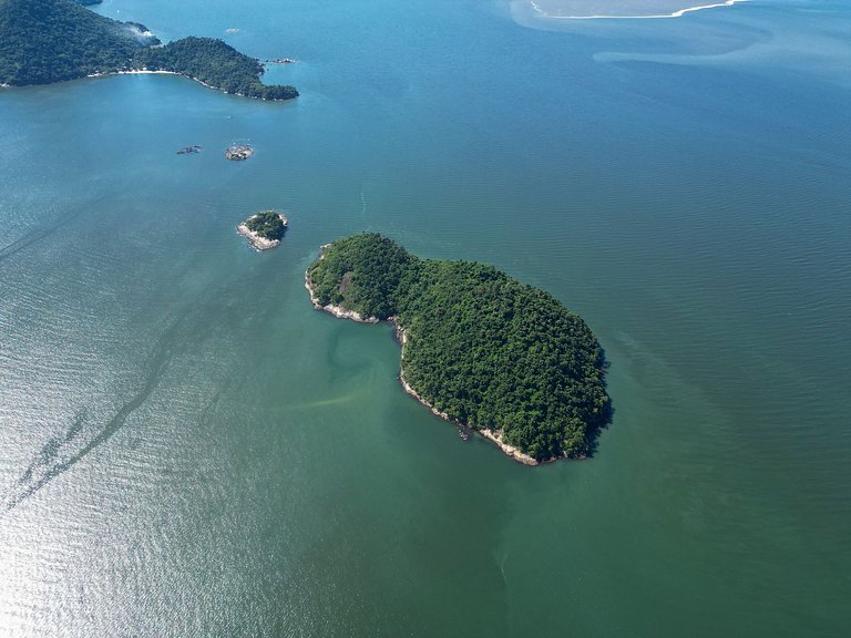 Île paradisiaque à Angra dos Reis - Man006