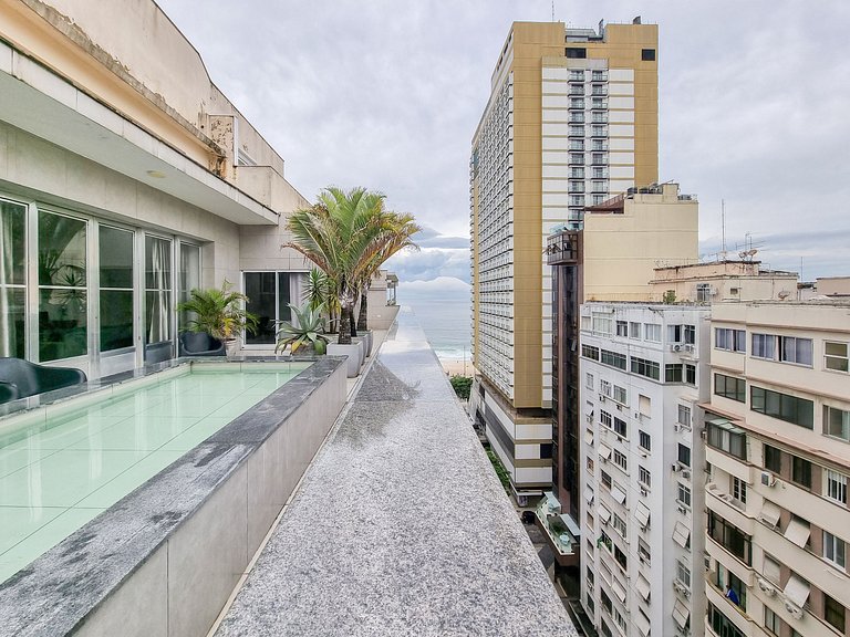 Large 4 suites penthouse in Copacabana with pool