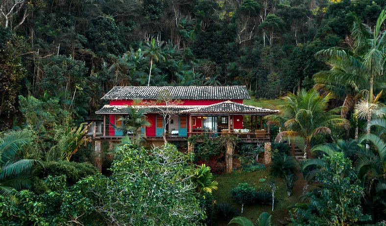 Linda propriedade em ilha de Paraty - Pty003