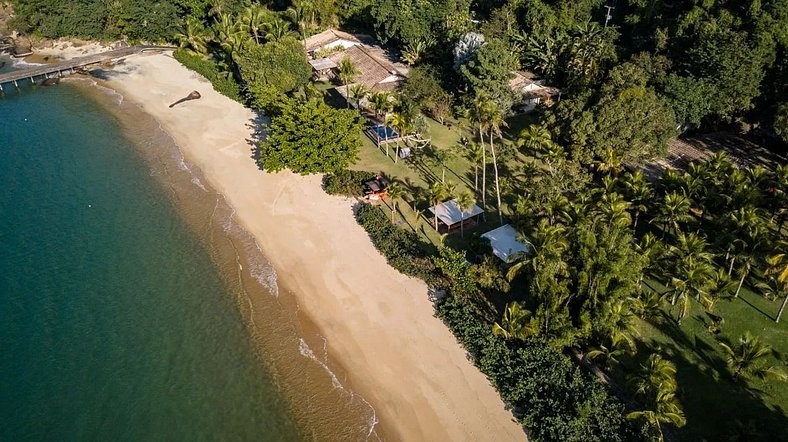 Luxury island villa in Angra dos Reis - Ang008