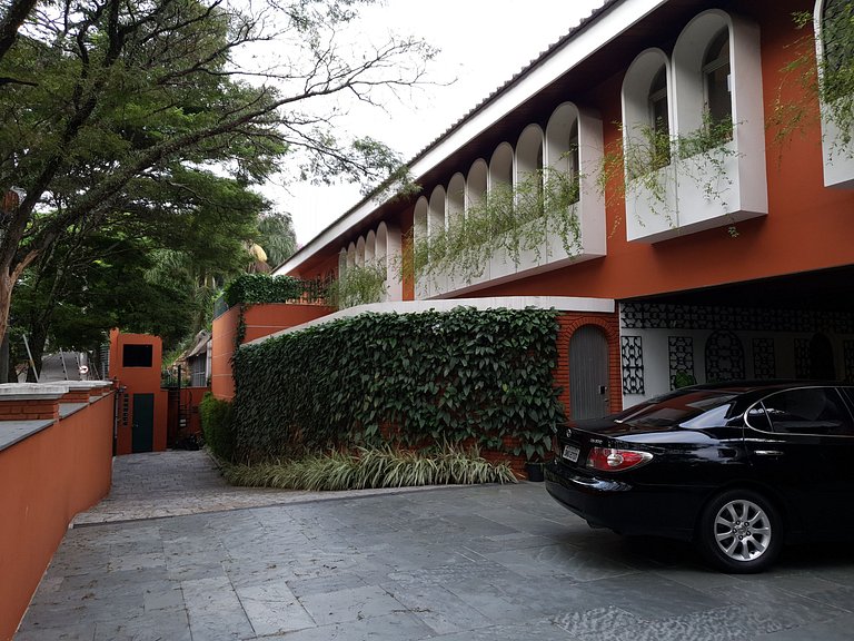 Luxury mansion in Alto de Pinheiros - Apn001