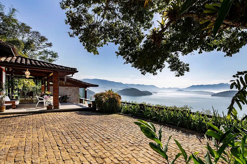 Maison au sommet de la colline à Angra dos Reis - Ang015