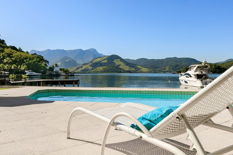 Maison en bord de mer à Angra dos Reis - Ang023