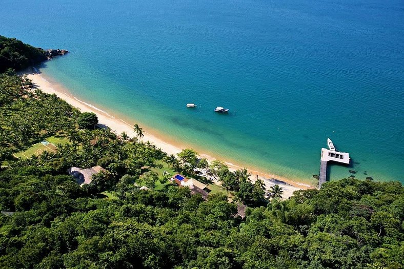 Mansão de 10 suítes em Ilha Grande - Ang008