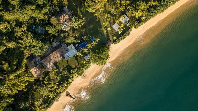 Mansão de 10 suítes em Ilha Grande - Ang008