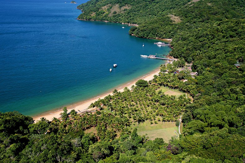 Mansão de 10 suítes em Ilha Grande - Ang008