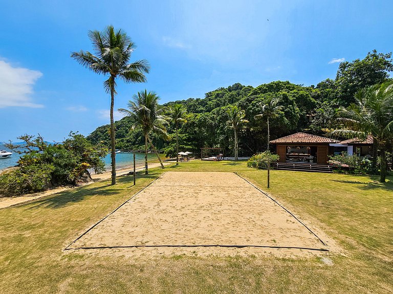 Mansão frente mar em em ilha de Angra dos Reis - Ang009