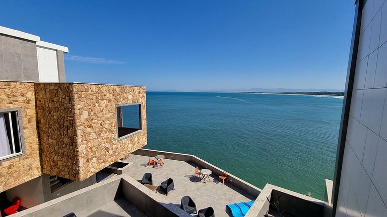 Oceanfront villa in Barra de Guaratiba - Bdg001