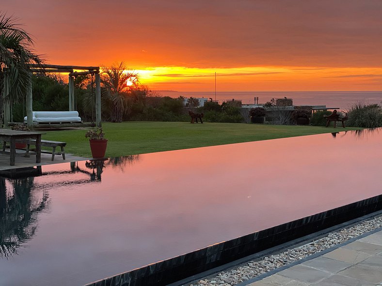 Palazzo fronte mare a Punta del Este - Pde001